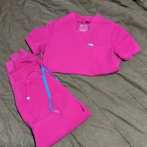 FIGS set XS Top High Rise